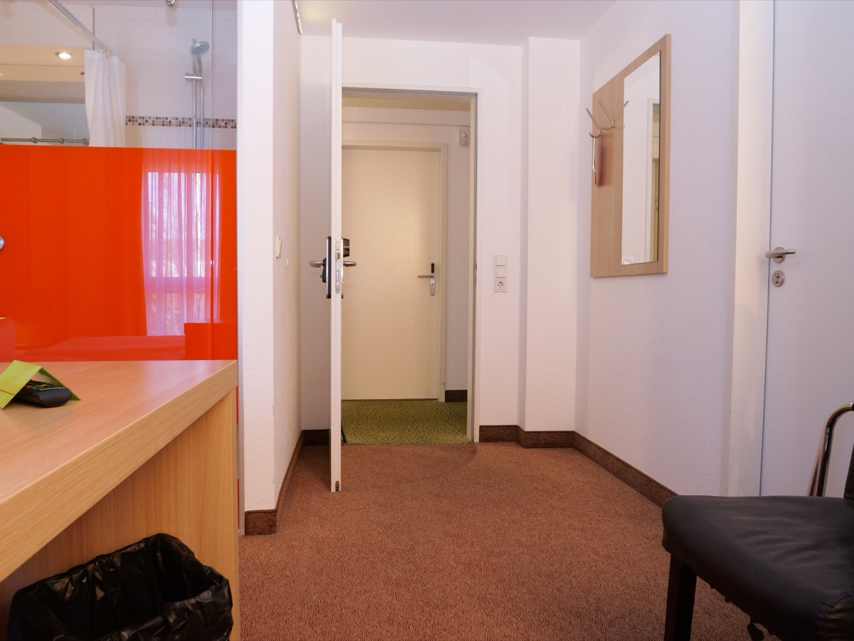 Doppelzimmer Hotel AVIVA by APOLONIA Karlsruhe